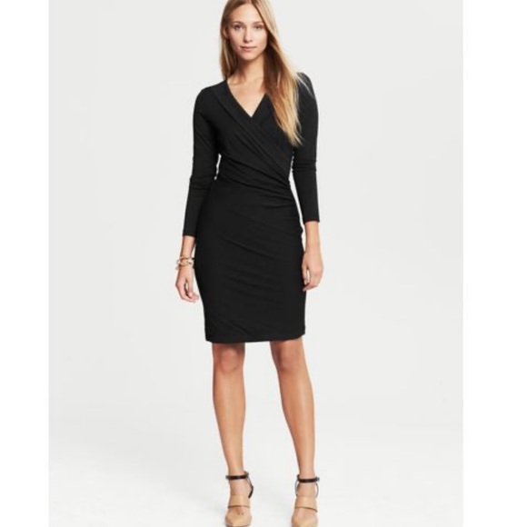 Calvin Klein Dresses & Skirts - Calvin Klein V Neck Long Sleeve Wrap Dress Black